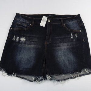 🆕Ashley Stewart Destructed Raw-Edge Shorts